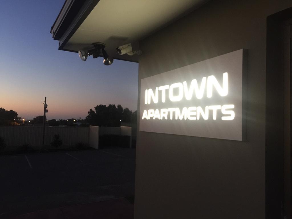 Intown Apartments Geraldton Exteriör bild